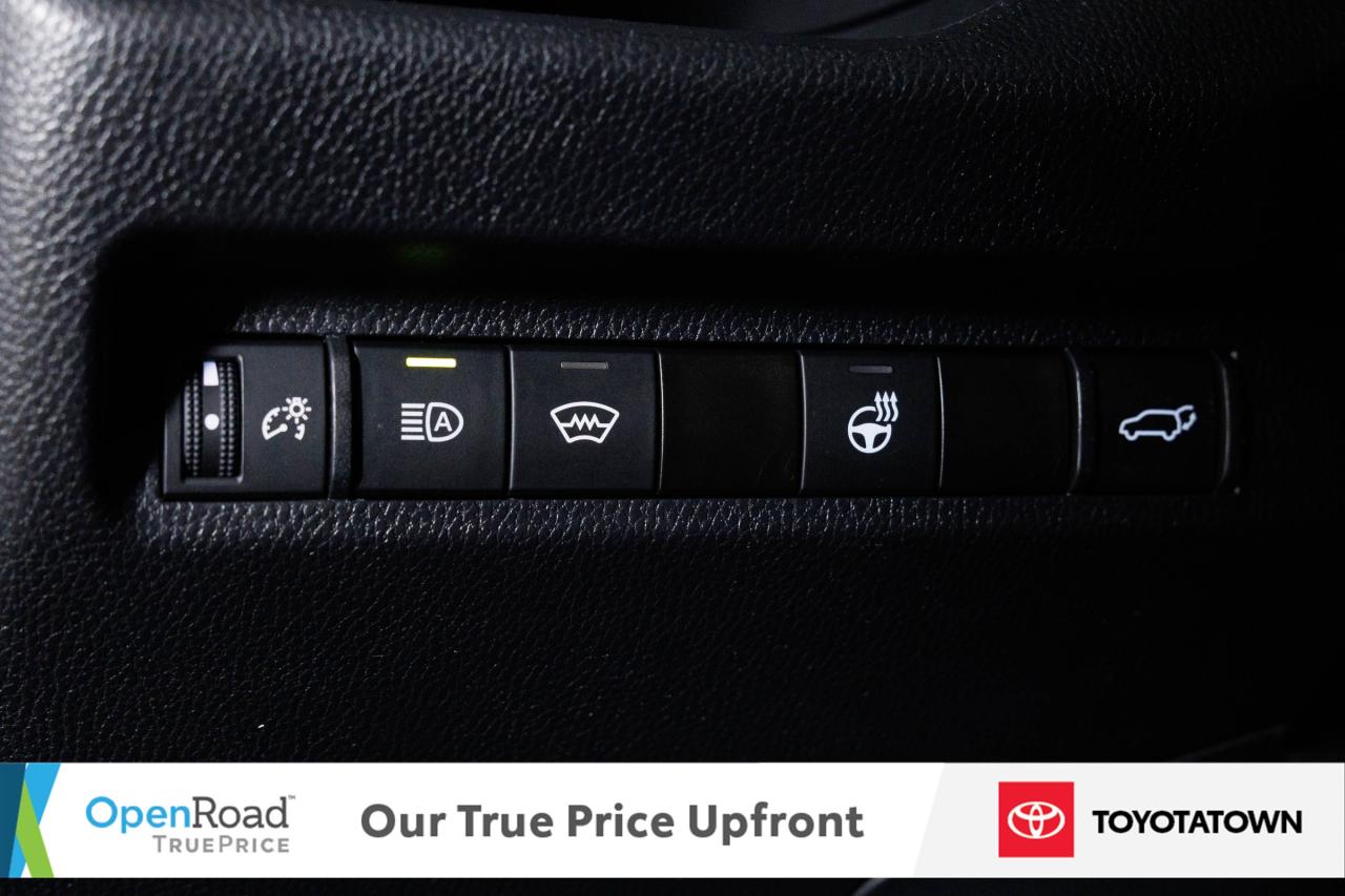 2024 Toyota RAV4 Hybrid SE! CERTIFIED PRE OWNED! ACCIDENT FREE! ELIGIBLE F Photo