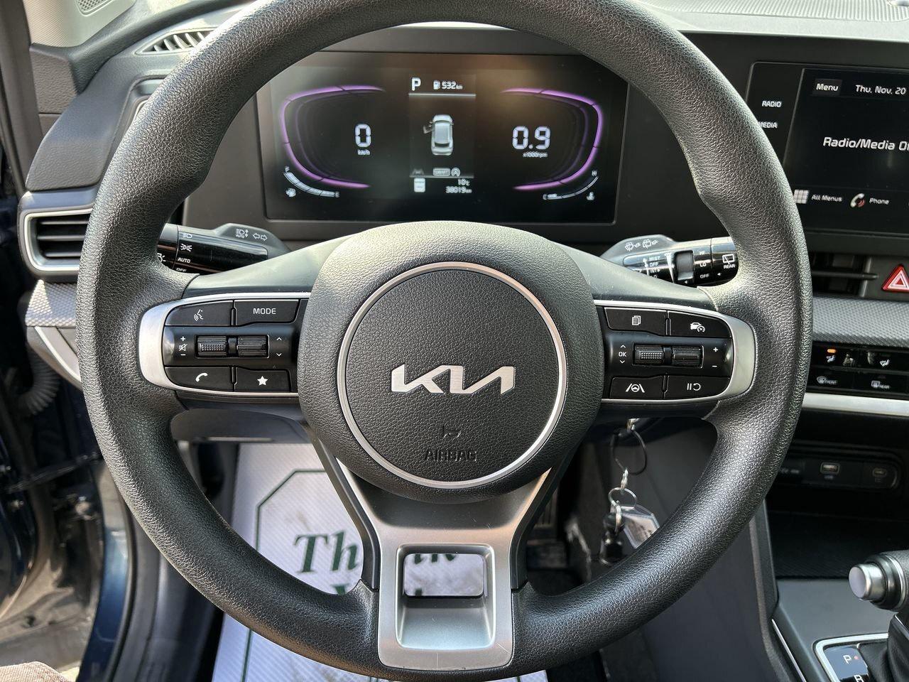 2024 Kia Sportage LX AWD Photo