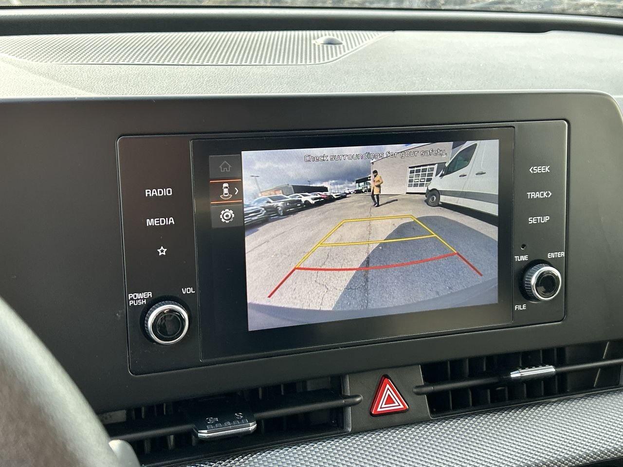 2024 Kia Sportage LX AWD Photo