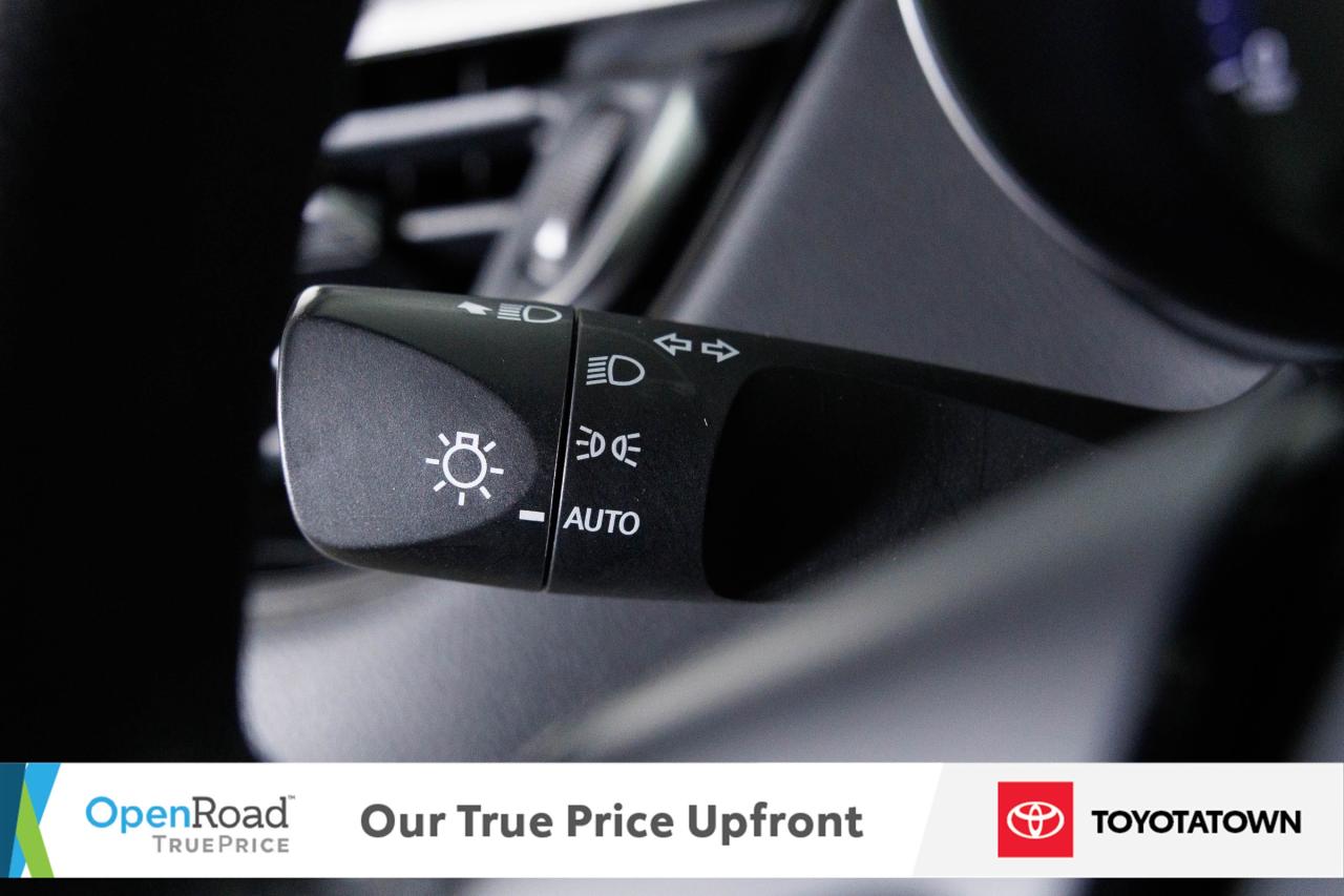 2021 Toyota C-HR LE! CERTIFIED PRE OWNED! ELIGIBLE FOR OPEN ROAD LE Photo