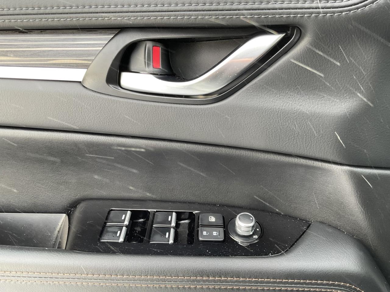 2018 Mazda CX-5 GT AWD - LTHR! NAV! BACK-UP CAM! BSM! HUD! Photo