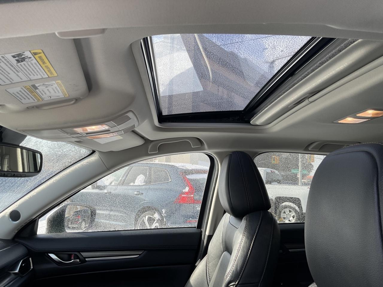 2018 Mazda CX-5 GT AWD - LTHR! NAV! BACK-UP CAM! BSM! HUD! Photo