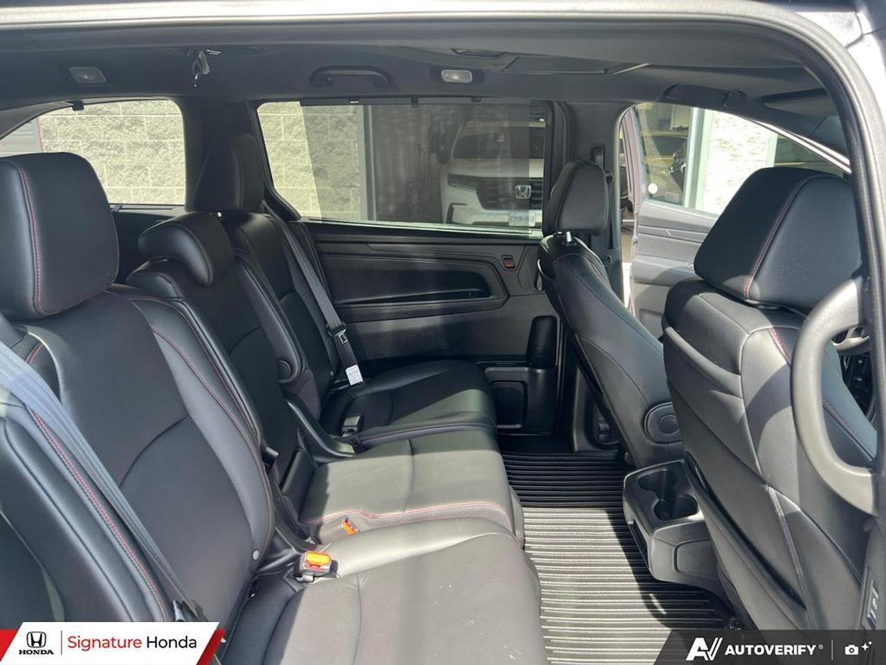 2025 Honda Odyssey Sport-L Photo