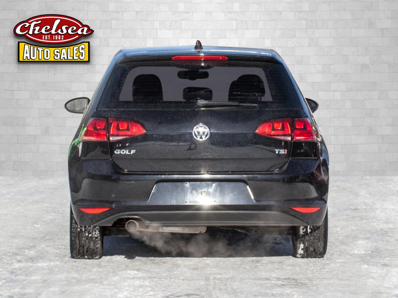 2016 Volkswagen Golf TSI S 6A Photo