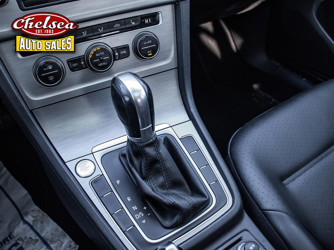 2016 Volkswagen Golf TSI S 6A Photo