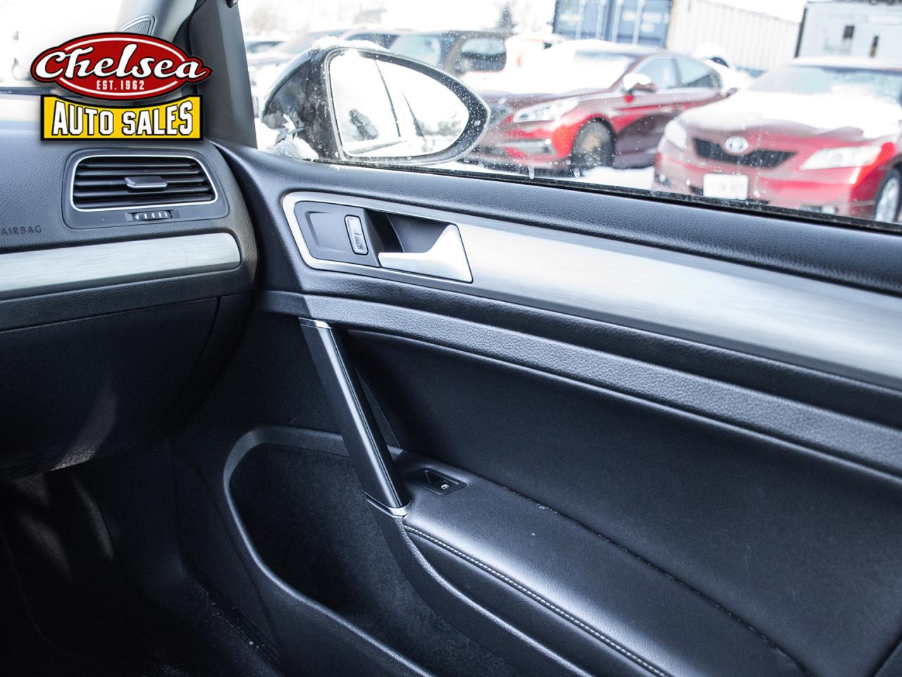 2016 Volkswagen Golf TSI S 6A Photo