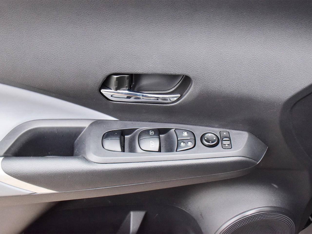 2024 Nissan Kicks SR 4dr Front-Wheel Drive Photo