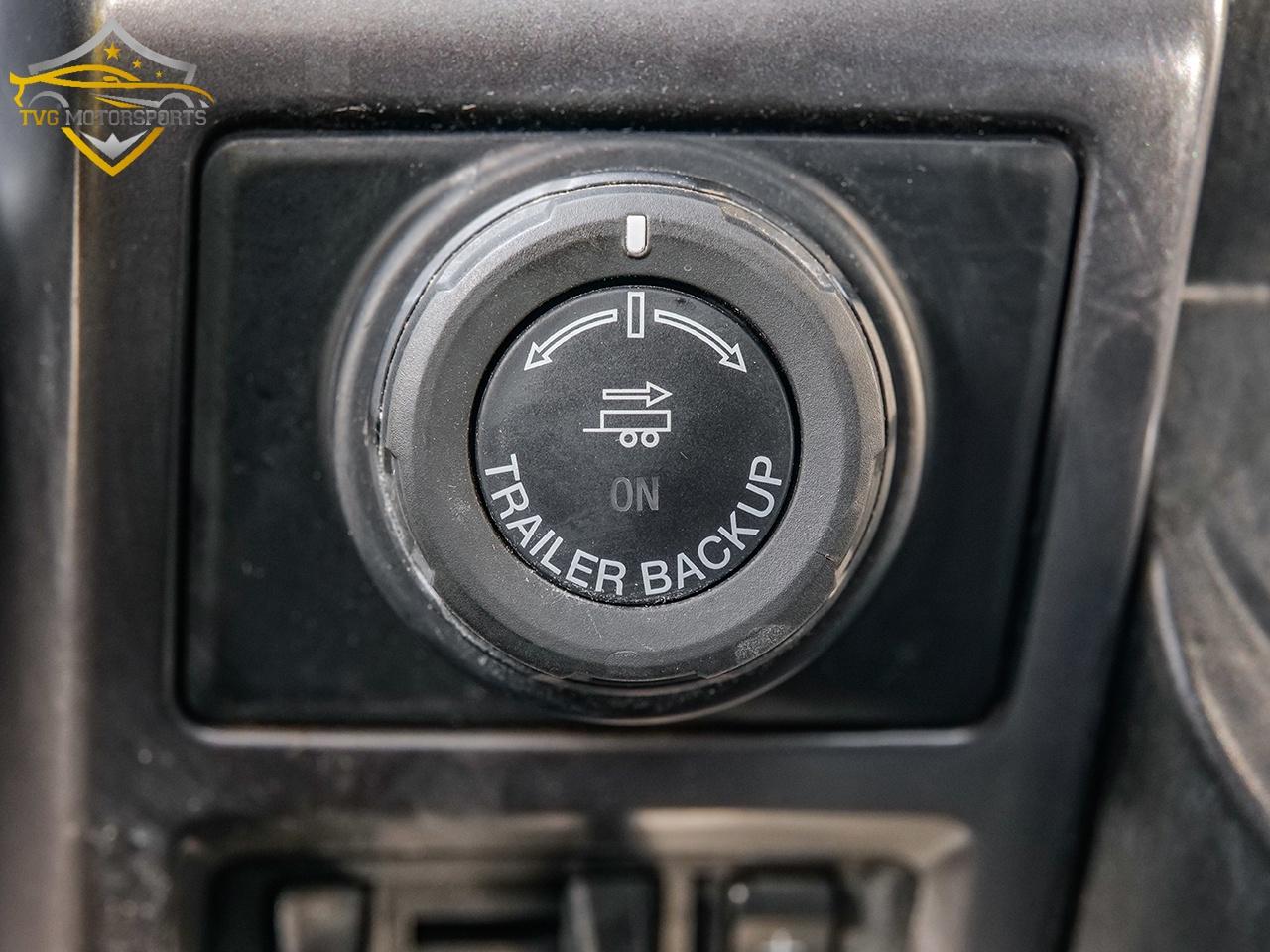 2019 Ford F-150 XLT FX4 5.0L V8 COYOTE 6.5BED PANO ROOF! Photo