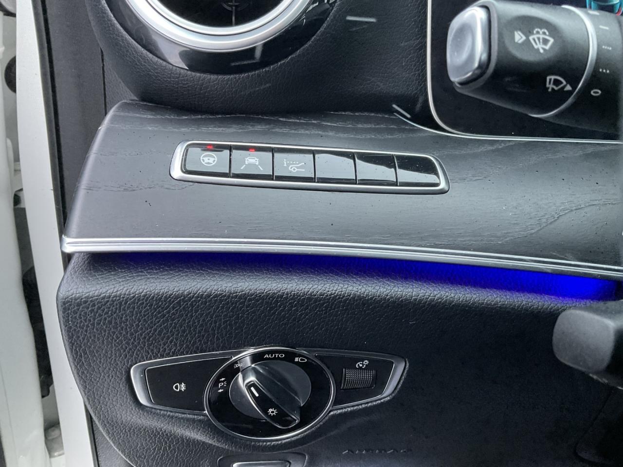 2018 Mercedes-Benz E-Class E400 4MATIC - BURMESTER! HUD! NAV! 360 CAM! BSM! Photo