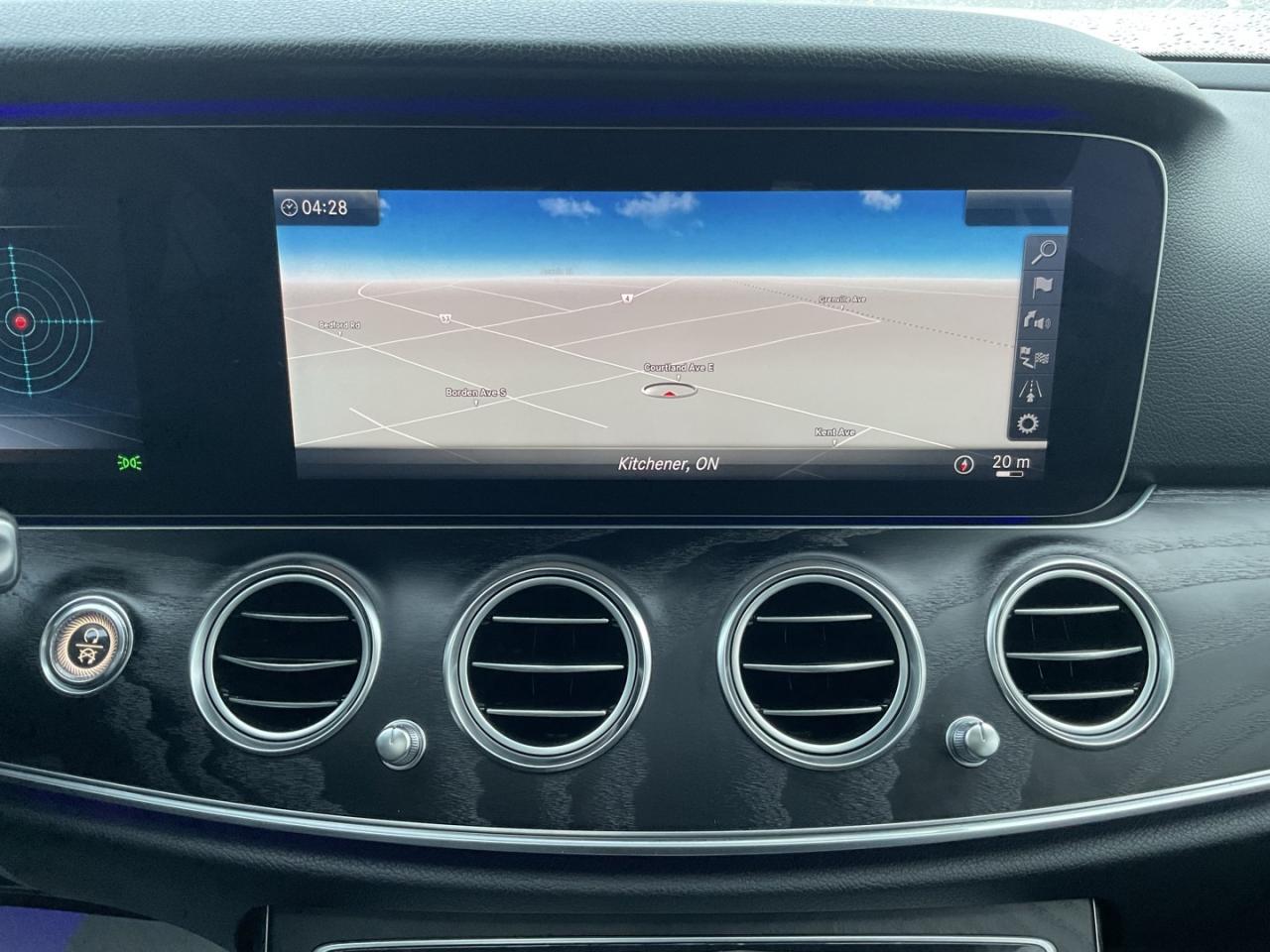 2018 Mercedes-Benz E-Class E400 4MATIC - BURMESTER! HUD! NAV! 360 CAM! BSM! Photo