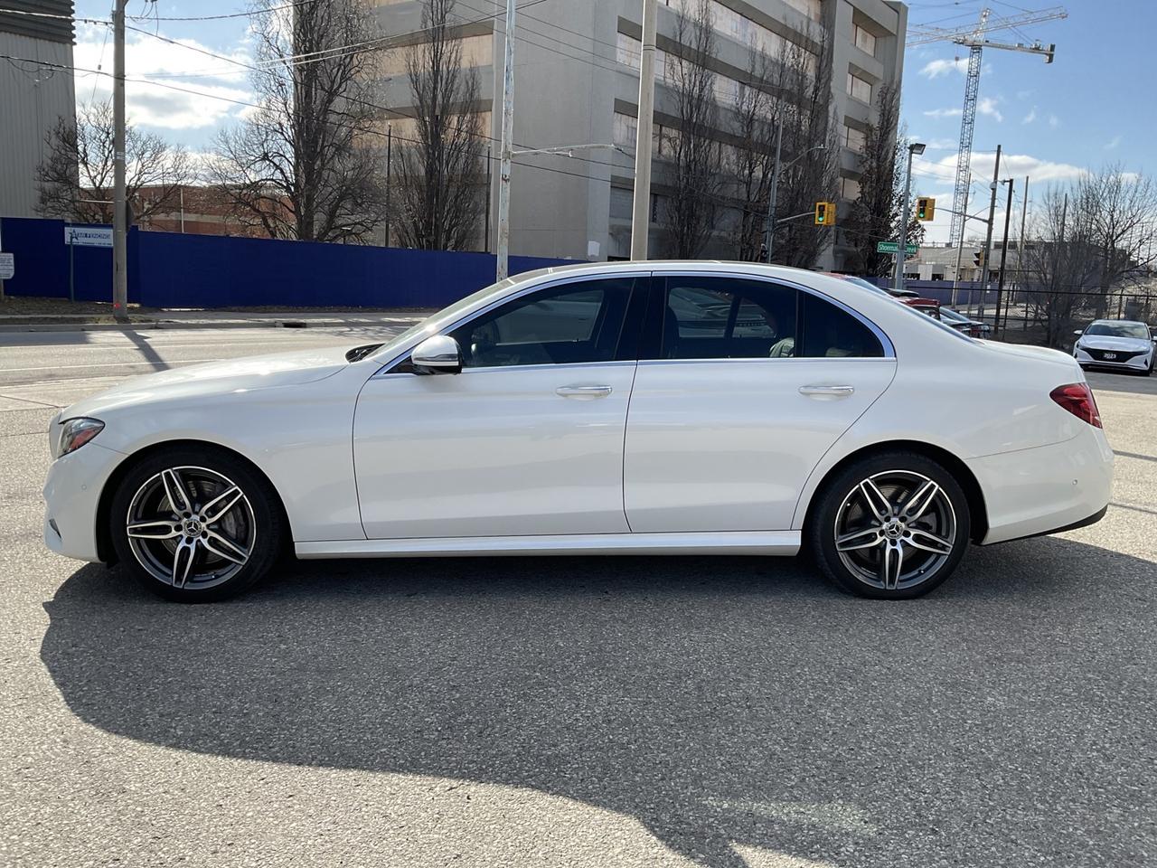 2018 Mercedes-Benz E-Class E400 4MATIC - BURMESTER! HUD! NAV! 360 CAM! BSM! Photo3