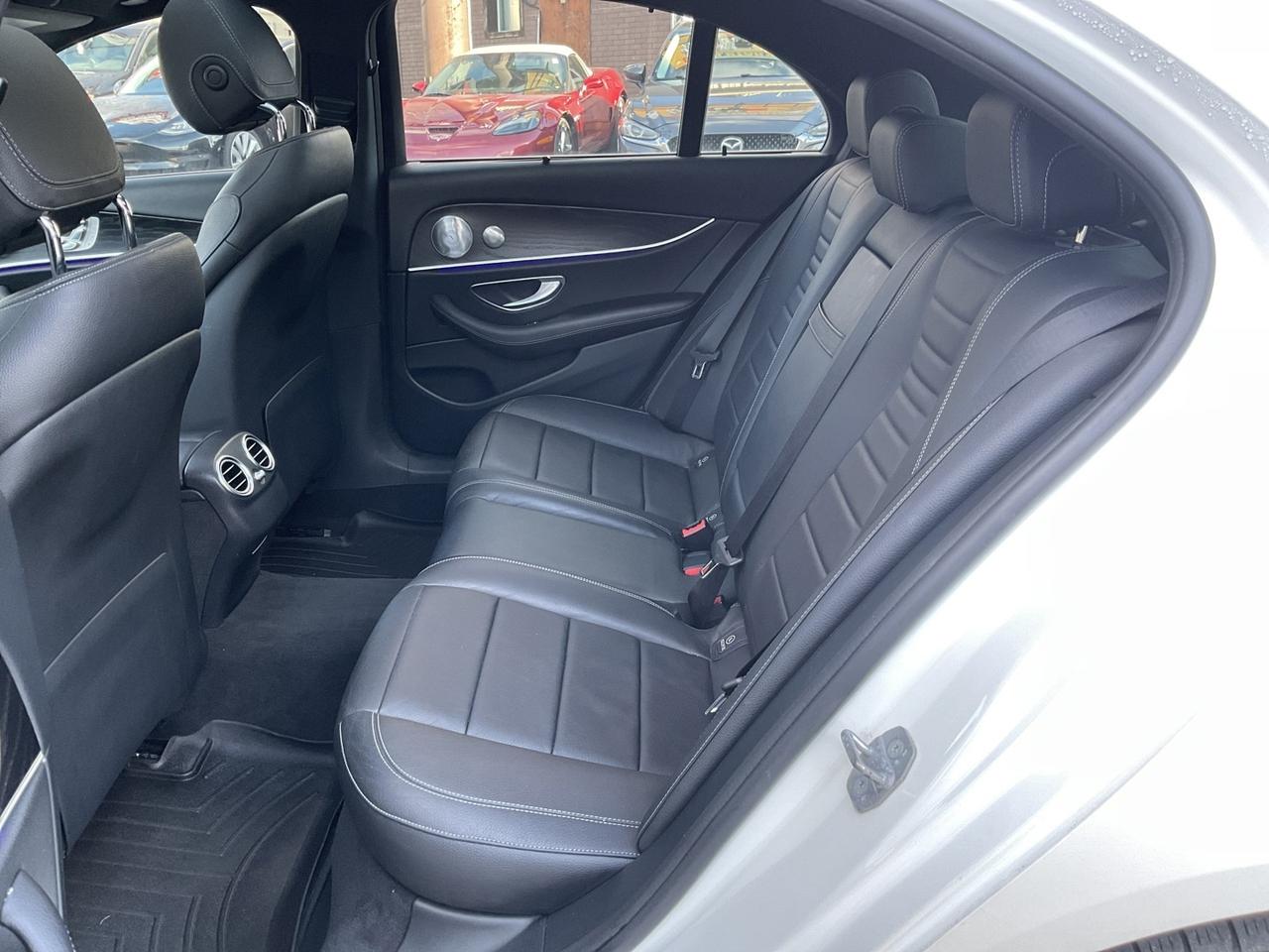 2018 Mercedes-Benz E-Class E400 4MATIC - BURMESTER! HUD! NAV! 360 CAM! BSM! Photo