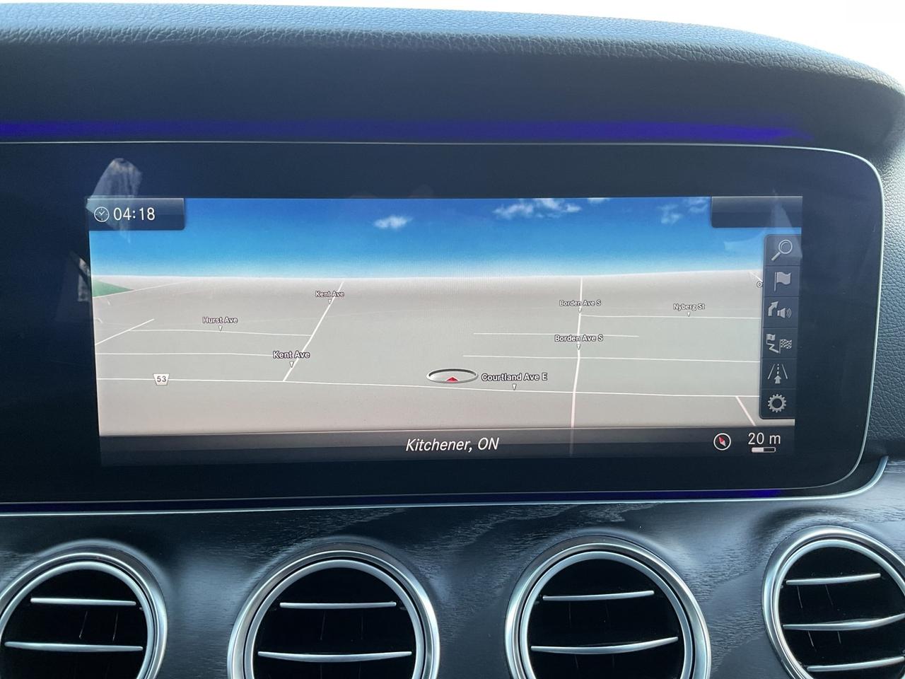 2018 Mercedes-Benz E-Class E400 4MATIC - BURMESTER! HUD! NAV! 360 CAM! BSM! Photo