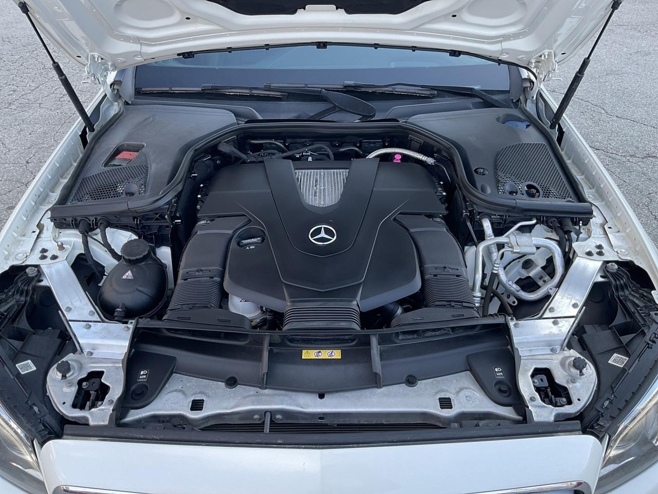 2018 Mercedes-Benz E-Class E400 4MATIC - BURMESTER! HUD! NAV! 360 CAM! BSM! Photo