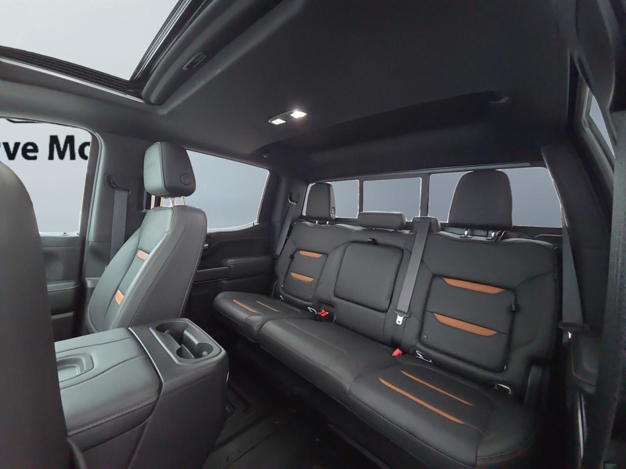 2021 GMC Sierra 1500 AT4 4WD Crew Cab * HUD / BOSE SOUND / ROOF / LEATH Photo