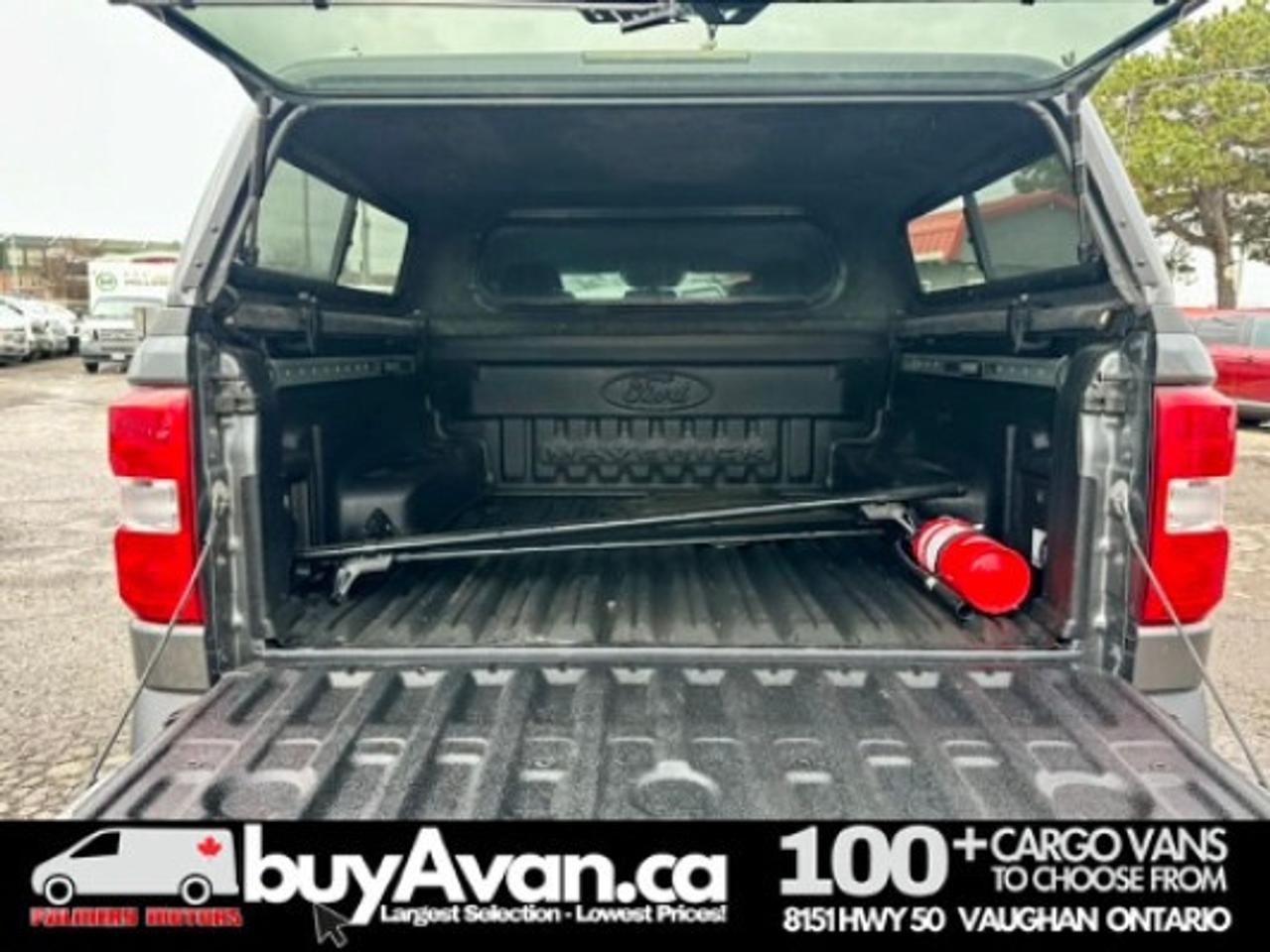 2022 Ford Maverick Maverick XLT   Crew Cab   HYBRID   Cap   Sunroof Photo