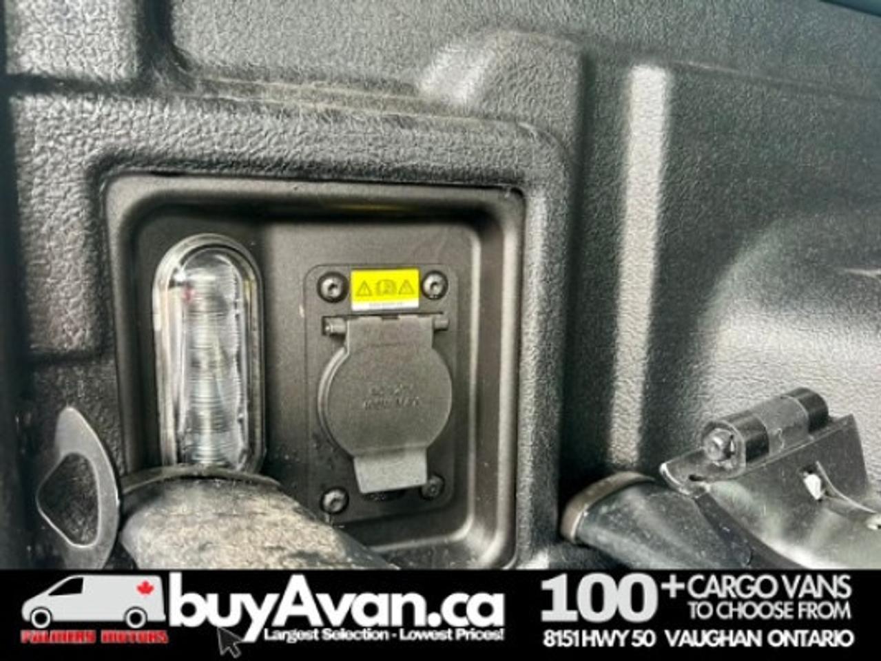 2022 Ford Maverick Maverick XLT   Crew Cab   HYBRID   Cap   Sunroof Photo
