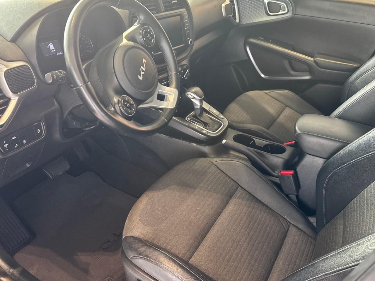 2022 Kia Soul EX+ IVT Photo