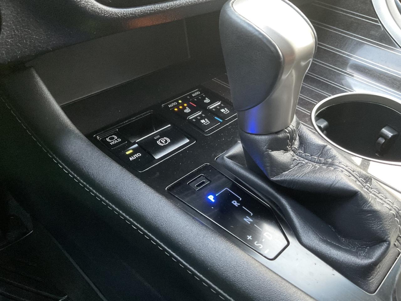 2017 Lexus RX 350 LUXURY AWD - SAFETY SENSE! LTHR! NAV! BACK-UP CAM! Photo