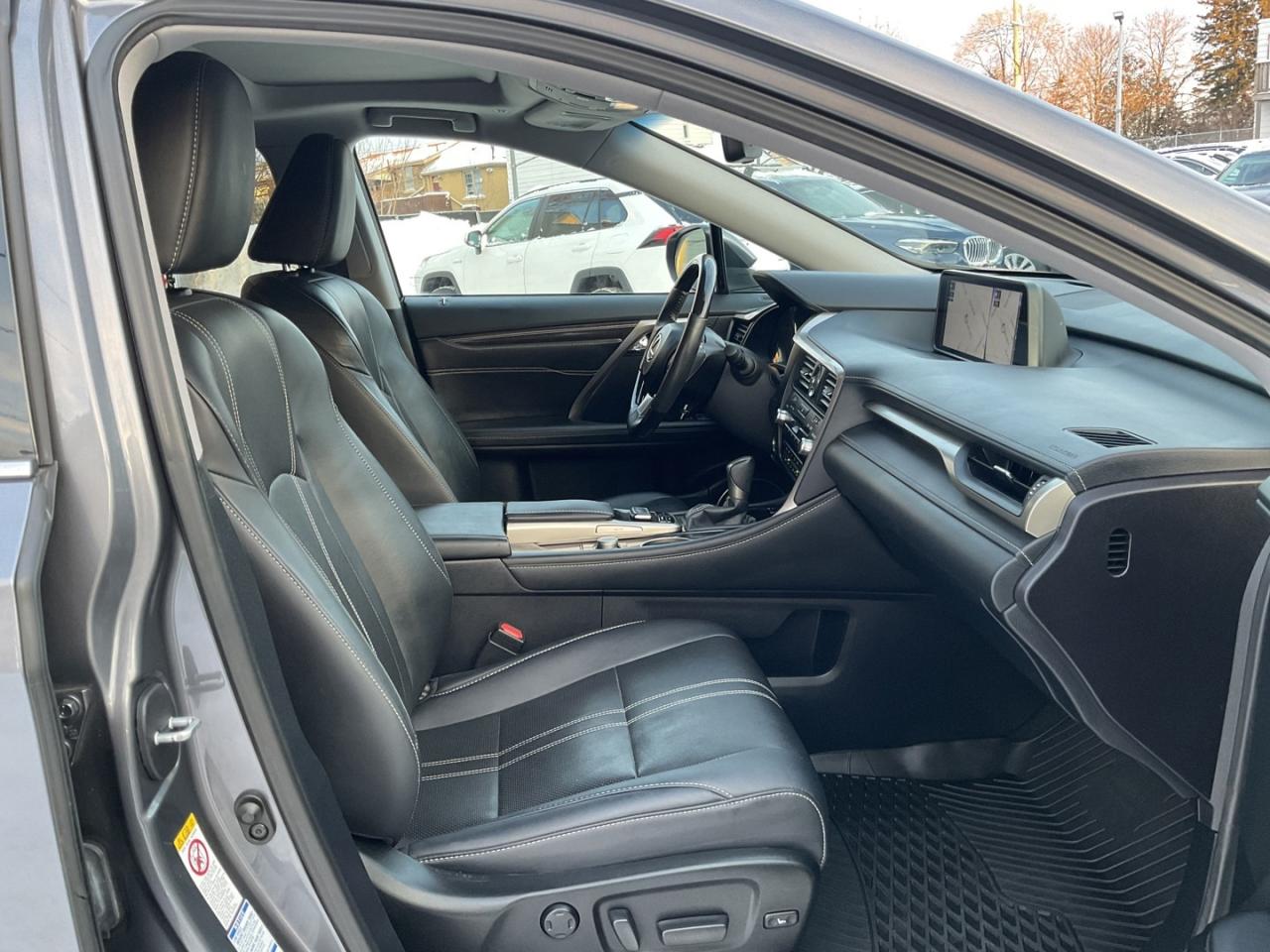 2017 Lexus RX 350 LUXURY AWD - SAFETY SENSE! LTHR! NAV! BACK-UP CAM! Photo