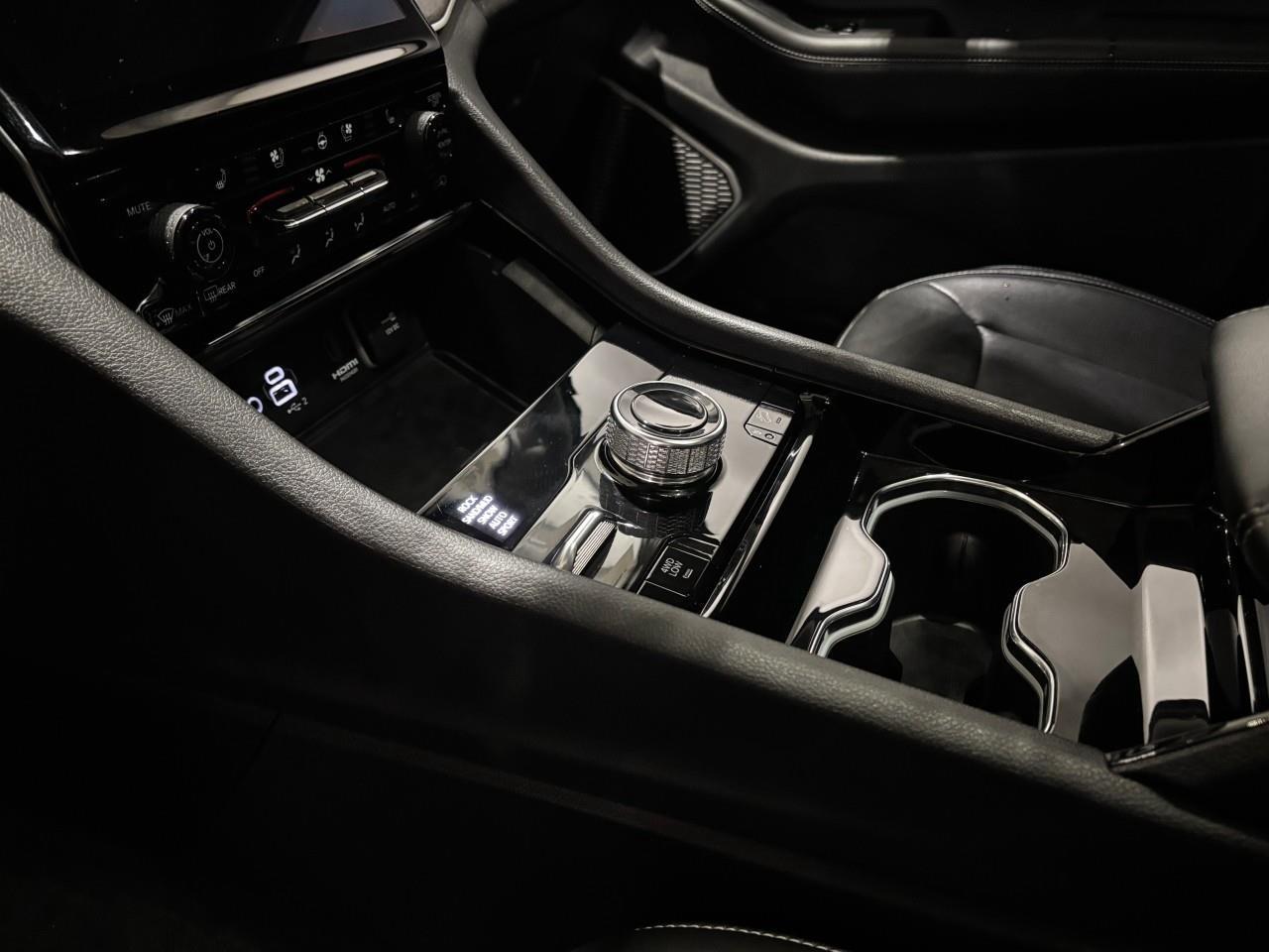 2022 Jeep Grand Cherokee 4xe  Photo