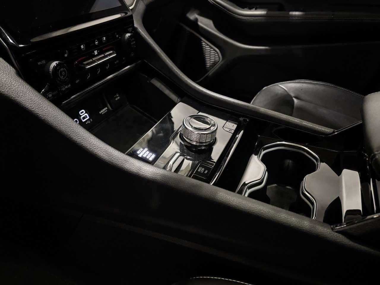 2022 Jeep Grand Cherokee 4X4 Photo