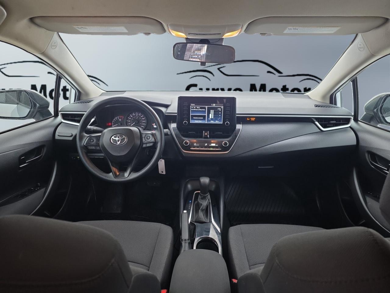 2022 Toyota Corolla VERY LOW KM / AUTOMATIC / ALLOYS / 1 OWNER / LANE Photo