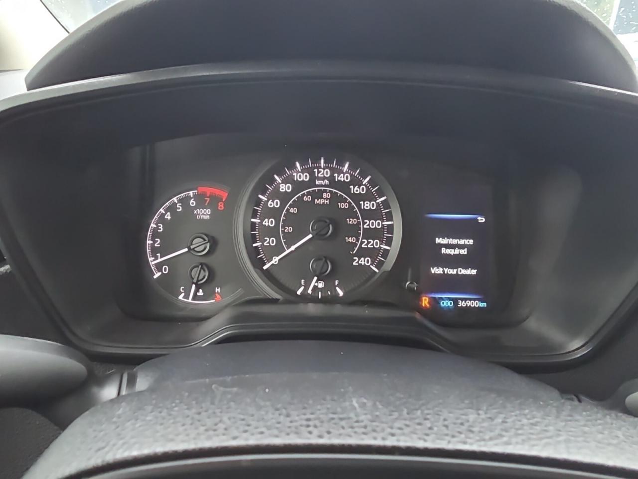 2022 Toyota Corolla VERY LOW KM / AUTOMATIC / ALLOYS / 1 OWNER / LANE Photo