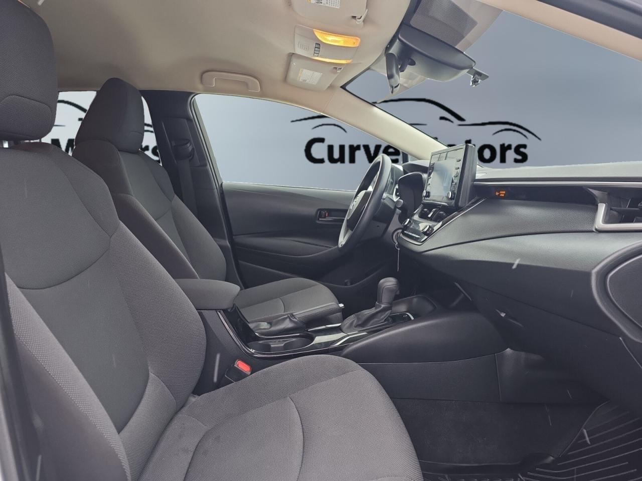 2022 Toyota Corolla VERY LOW KM / AUTOMATIC / ALLOYS / 1 OWNER / LANE Photo