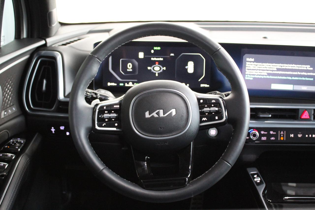 2025 Kia Sorento Plug-In Hybrid SX, AWD, 1-Owner, Fully loaded, HYBRID Photo