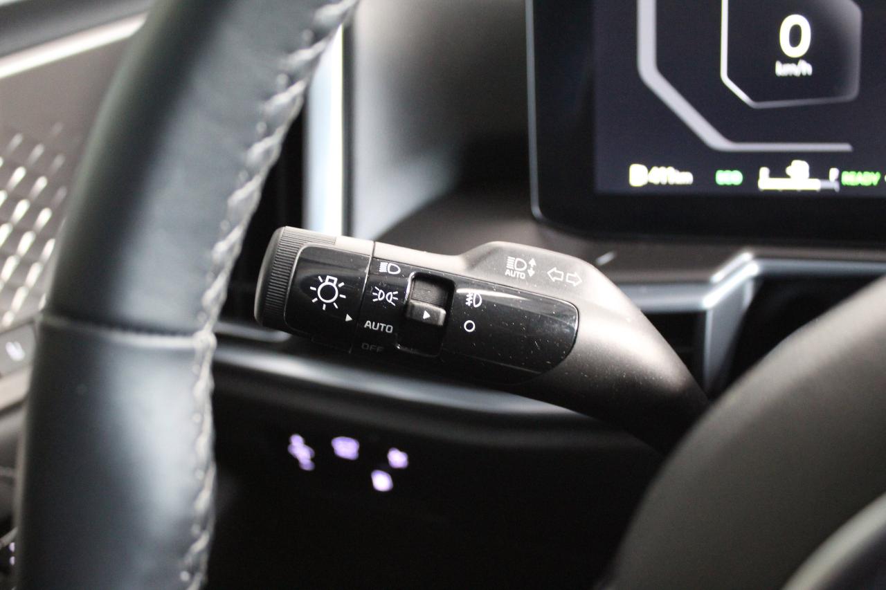 2025 Kia Sorento Plug-In Hybrid SX, AWD, 1-Owner, Fully loaded, HYBRID Photo