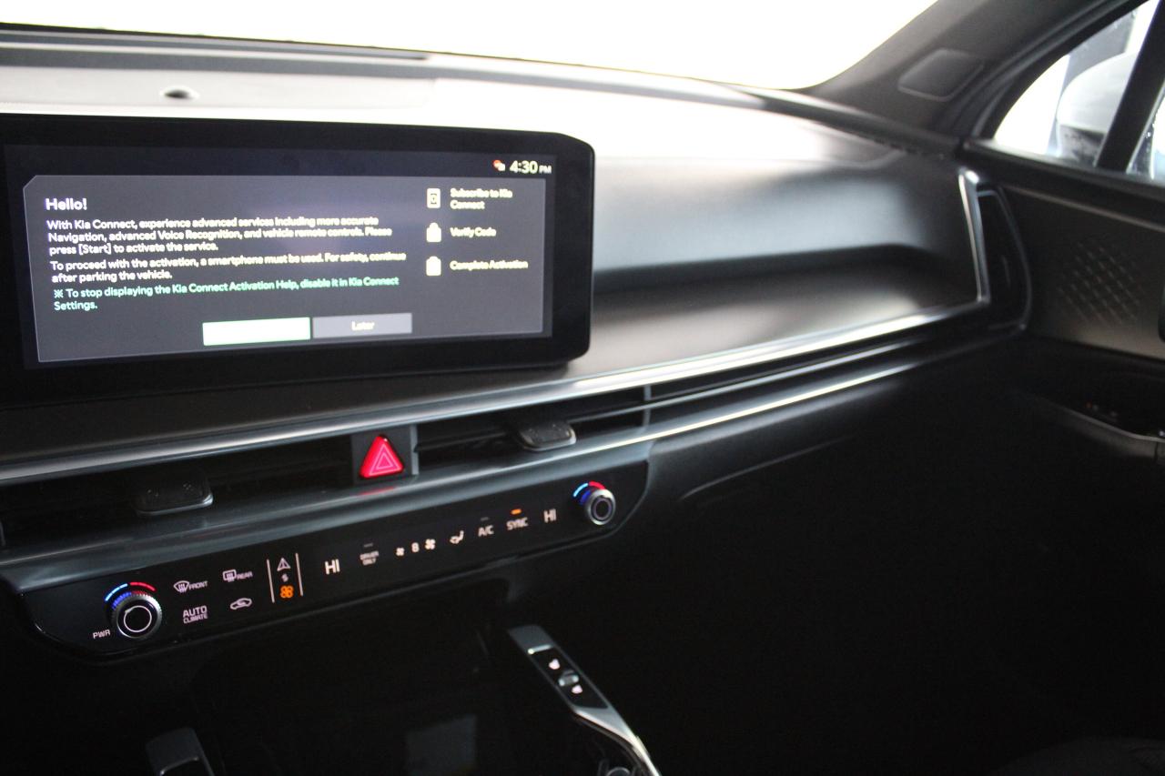 2025 Kia Sorento Plug-In Hybrid SX, AWD, 1-Owner, Fully loaded, HYBRID Photo