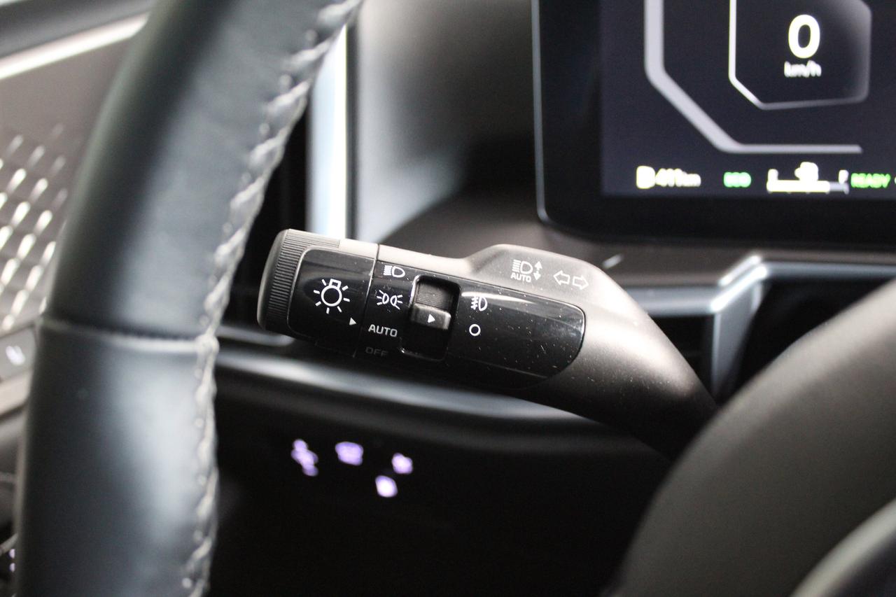 2025 Kia Sorento Plug-In Hybrid SX, AWD, 1-Owner, Fully loaded, HYBRID Photo