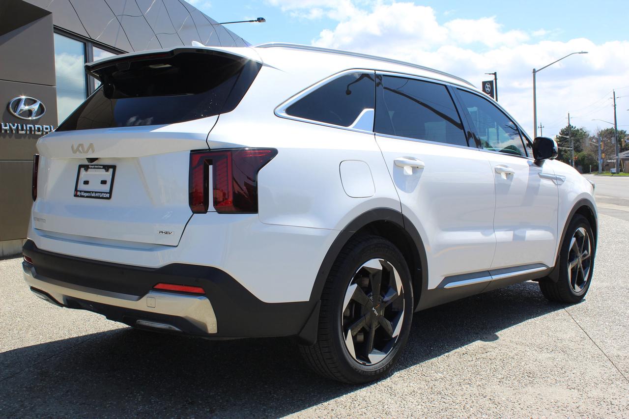 2025 Kia Sorento Plug-In Hybrid SX, AWD, 1-Owner, Fully loaded, HYBRID Photo