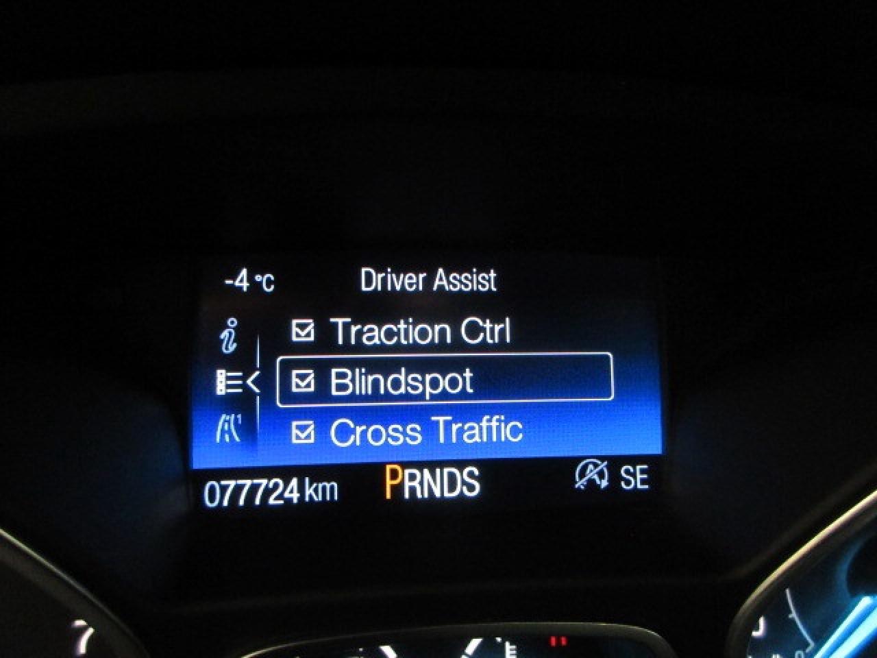 2017 Ford Escape TITANIUM AWD, NAV, ROOF, LEATHER, 77K! Photo