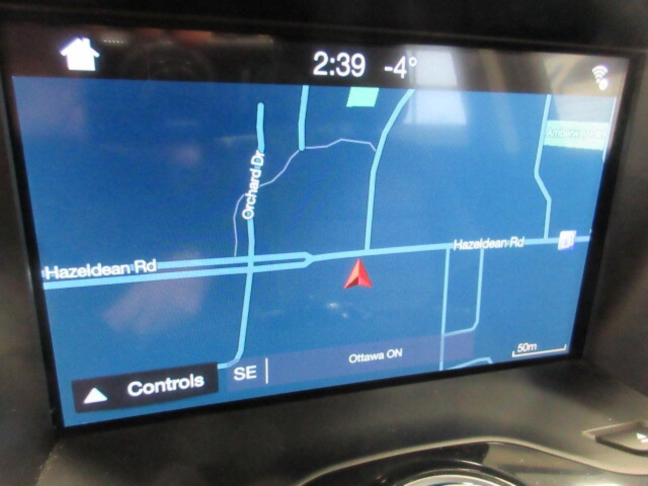 2017 Ford Escape TITANIUM AWD, NAV, ROOF, LEATHER, 77K! Photo