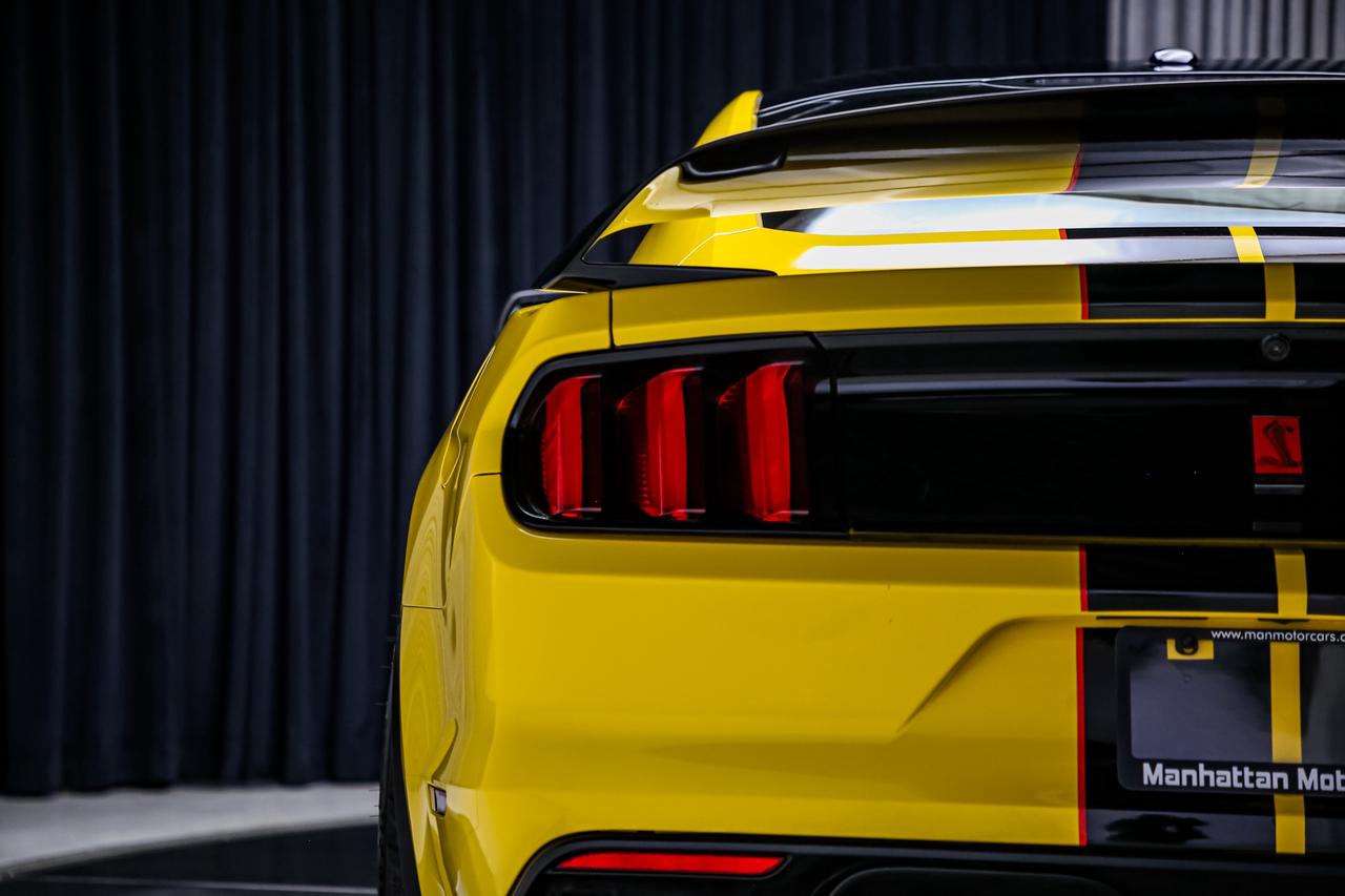 2017 Ford Mustang SHELBY GT350R 5.2L V8  CARBONRIMS LOWKM NOACCIDENT Photo