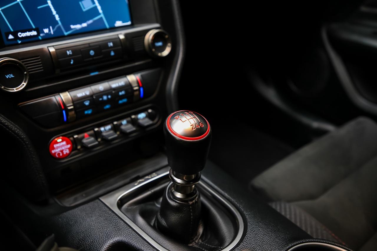 2017 Ford Mustang SHELBY GT350R 5.2L V8  CARBONRIMS LOWKM NOACCIDENT Photo