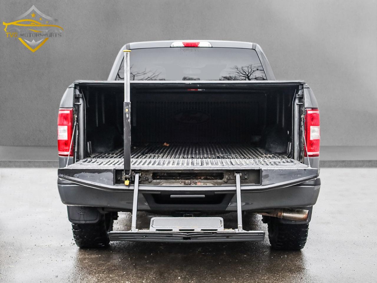 2018 Ford F-150 XLT SPORT 4x4 LEADFOOT GREY - LIFT KIT Photo