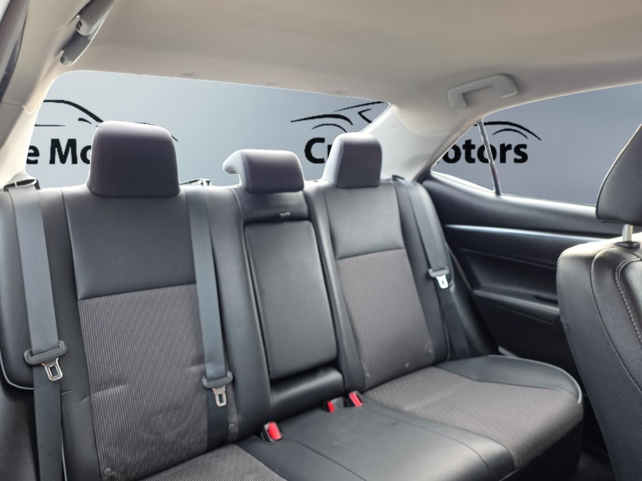 2016 Toyota Corolla S * NO ACCIDENTS / LOW KM / AUTOMATIC / HEATED SEA Photo