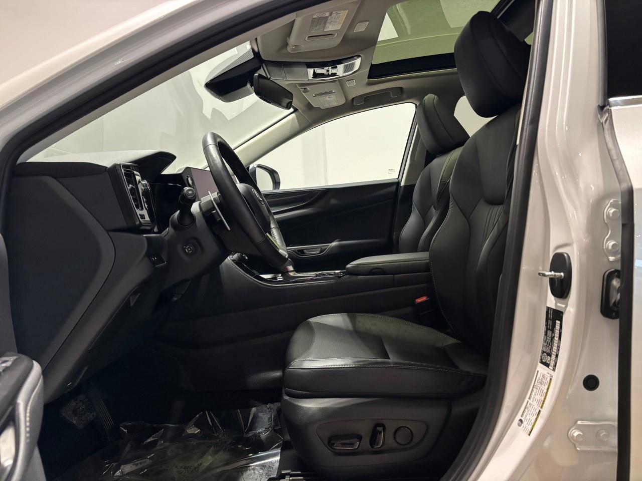 2024 Lexus NX 350h LUXURY PACKAGE   LEXUS CERTIFIED PRE-OWNED   CARFA Photo