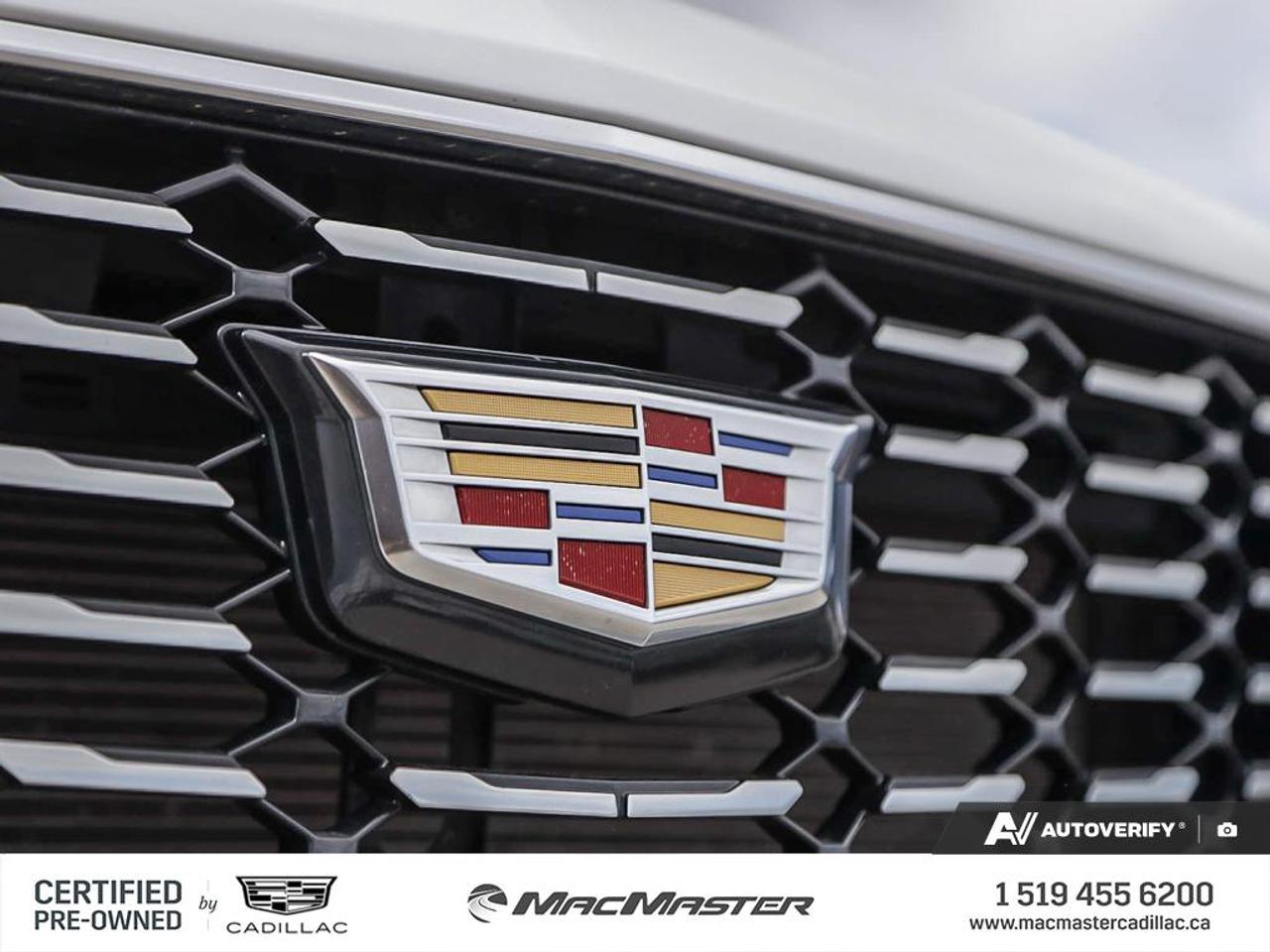 2023 Cadillac XT4 Luxury 4dr All-Wheel Drive Photo