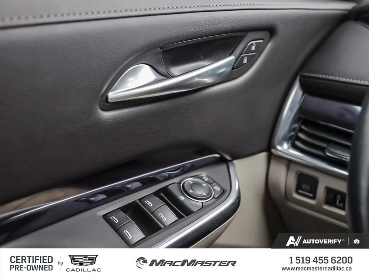 2023 Cadillac XT4 Luxury 4dr All-Wheel Drive Photo