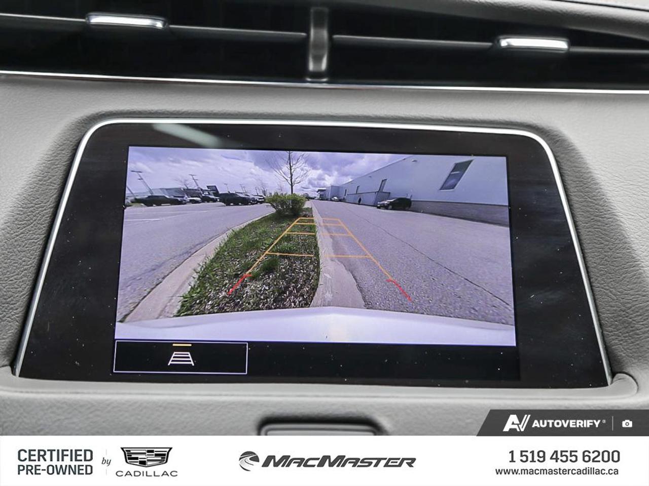 2023 Cadillac XT4 Luxury 4dr All-Wheel Drive Photo