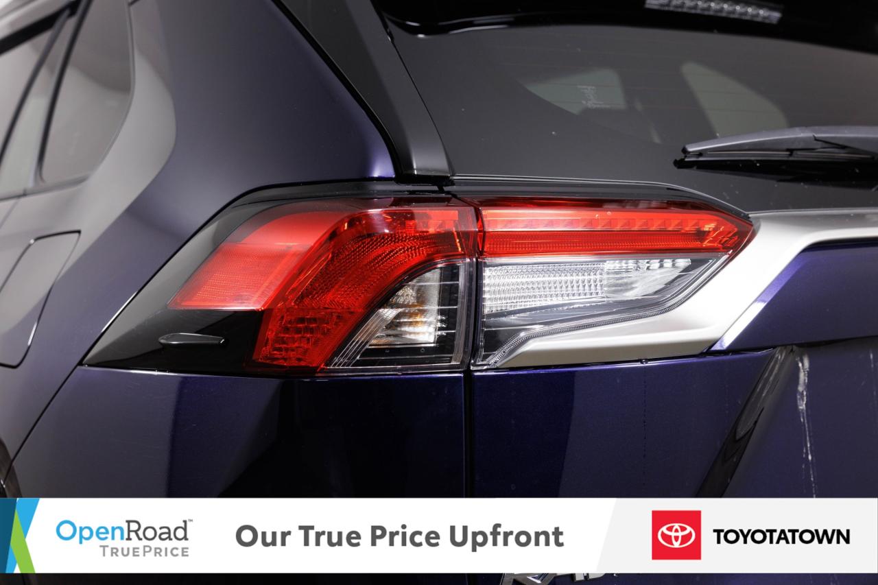 2025 Toyota RAV4 Plug-In Hybrid XSE! CERTIFIED PRE OWNED! ACCIDENT FREE! ELIGIBLE Photo
