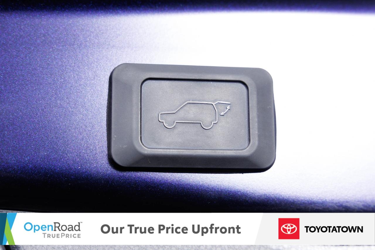 2025 Toyota RAV4 Plug-In Hybrid XSE! CERTIFIED PRE OWNED! ACCIDENT FREE! ELIGIBLE Photo