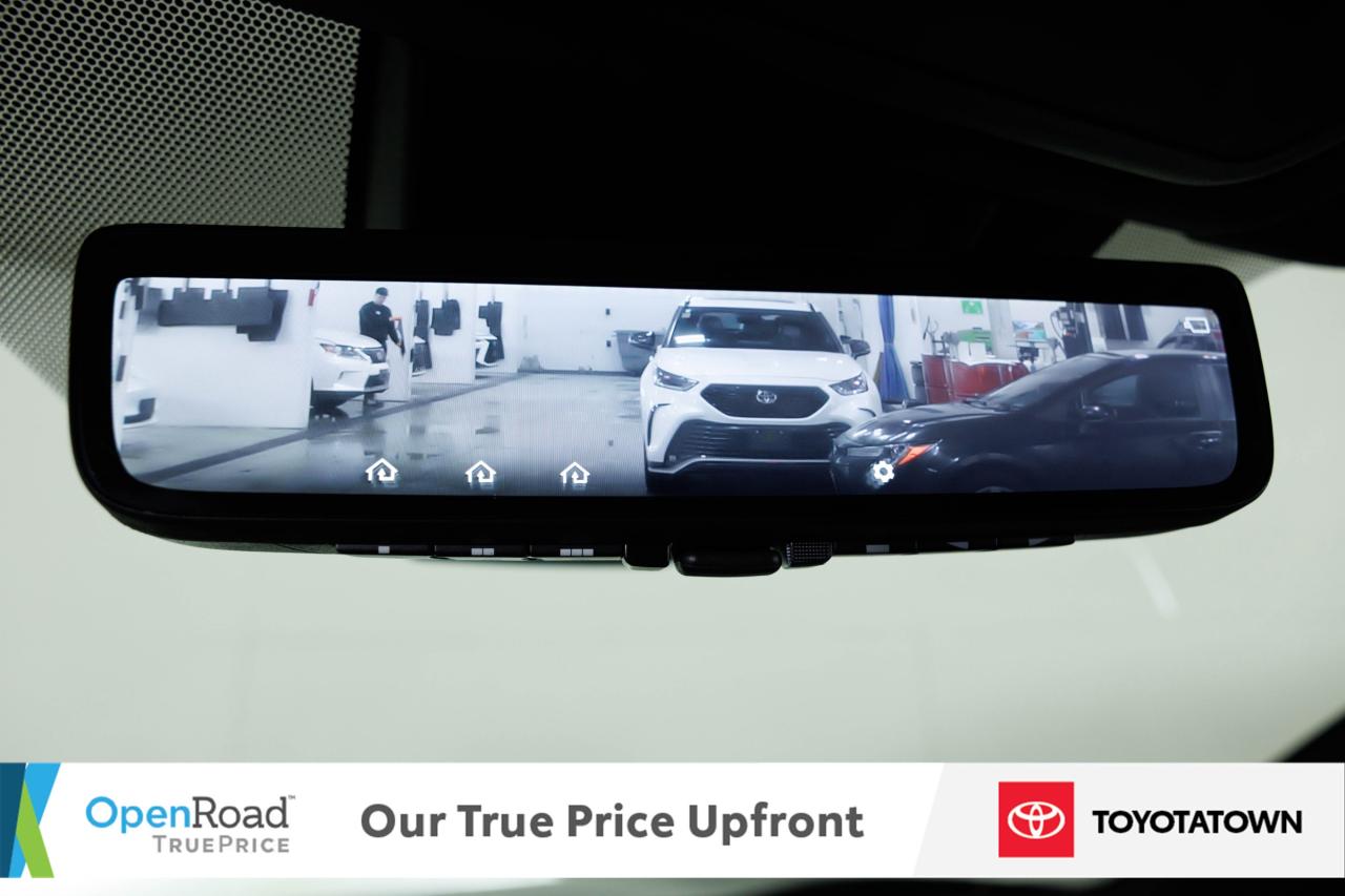 2025 Toyota RAV4 Plug-In Hybrid XSE! CERTIFIED PRE OWNED! ACCIDENT FREE! ELIGIBLE Photo