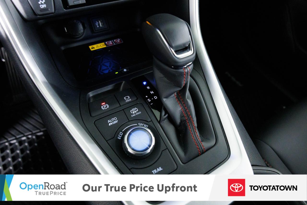 2025 Toyota RAV4 Plug-In Hybrid XSE! CERTIFIED PRE OWNED! ACCIDENT FREE! ELIGIBLE Photo