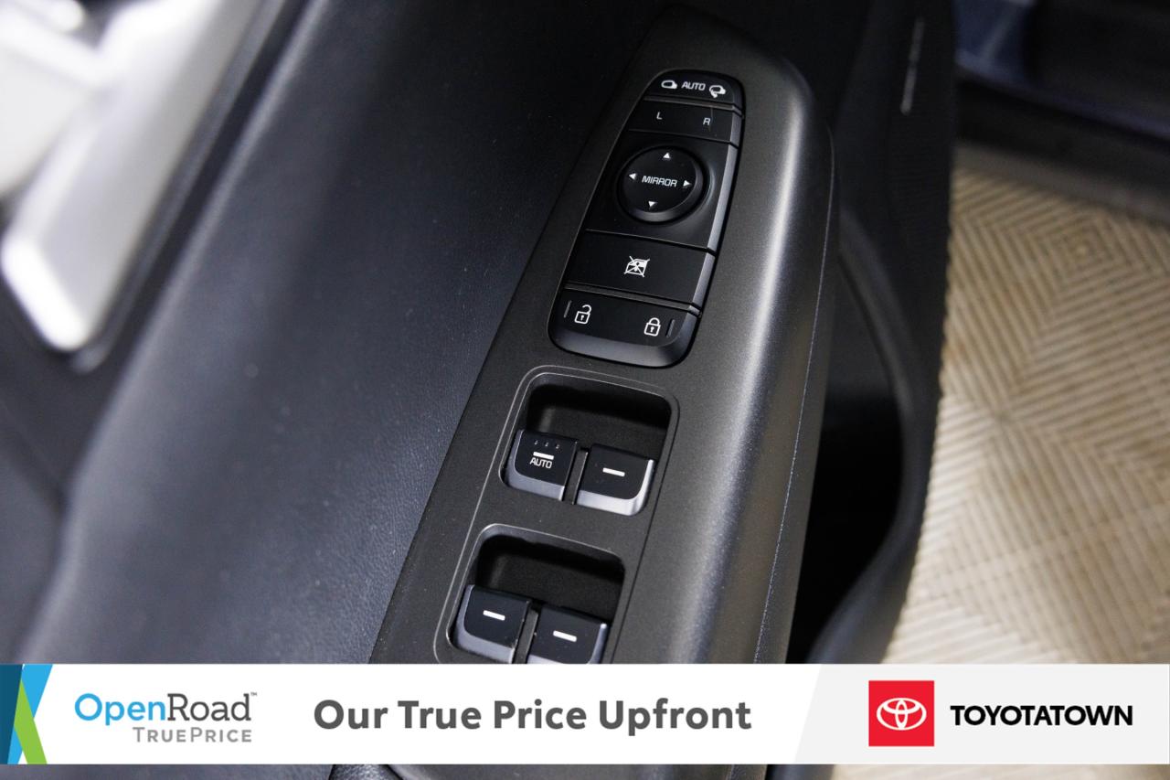 2018 Kia Sportage EX! LOADED! LOW MILEAGE! Photo