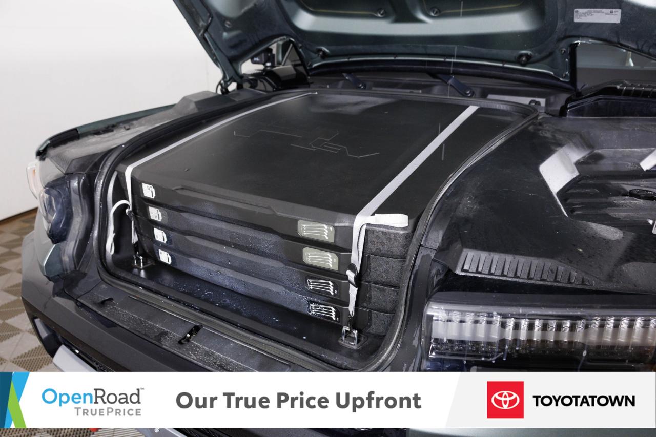 2024 GMC HUMMER EV SUV EDITION 1! ACCIDENT FREE! ELIGIBLE FOR OPEN ROAD L Photo